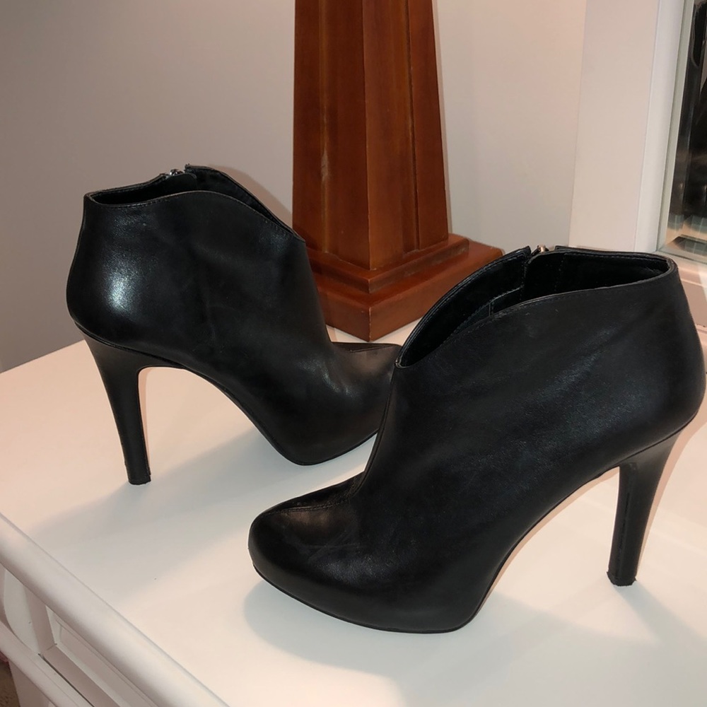 Jessica Simpson high heeled booties